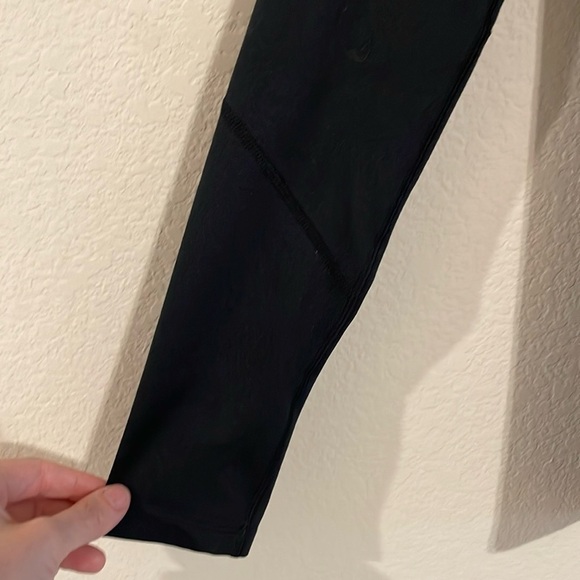 Reebok Women's Shirt Medium Black PLAY DRY Workout Stretch Spandex Fitted - Picture 4 of 13